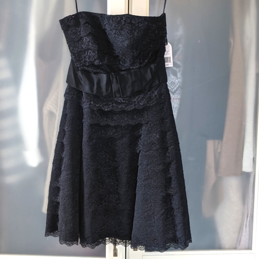 Lace cocktail dress